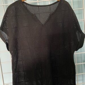 NWT Black Mesh Women Short Sleeve Top Size L